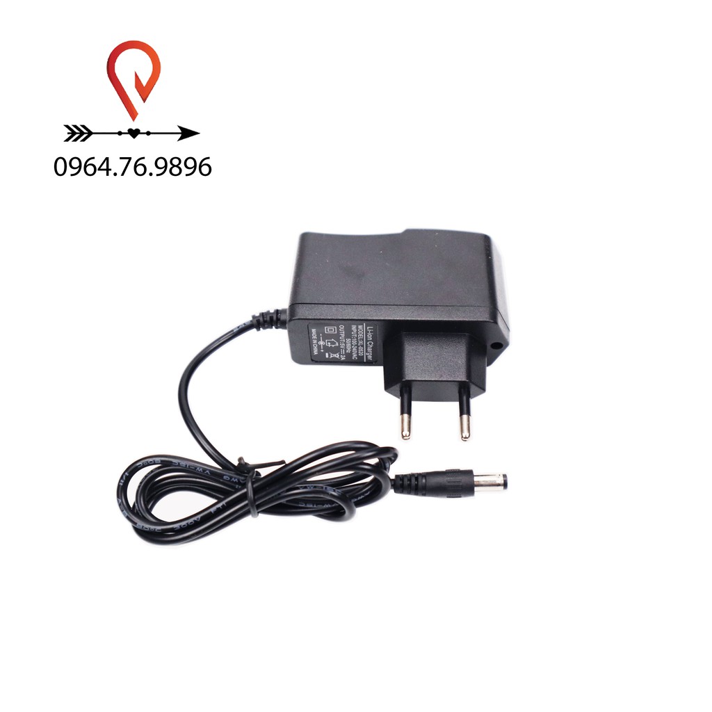 Sạc pin máy bắn cốt, máy cân mực laze 5v