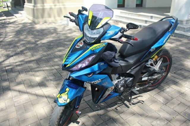 Ốp đầu NVX chế cho tất cả loại xe | BigBuy360 - bigbuy360.vn