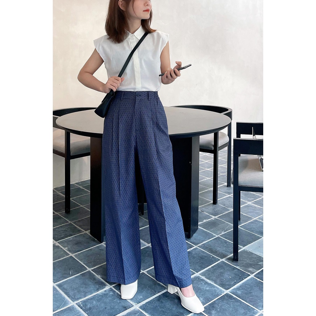 Áo Sơ Mi Nữ Sát Nách Vienne Tran V61H22H029