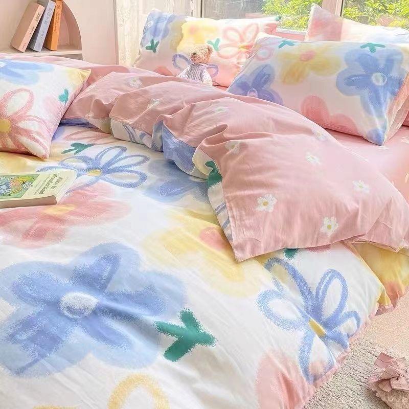 Bộ Chăn Ga Và Vỏ Gối Họa Tiết Hoạt Hình Dễ Thương Cho Giường 1.8M