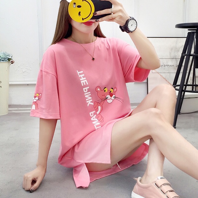 Áo thun form dài hình Báo hồng