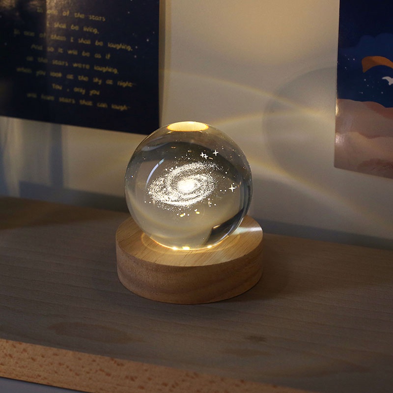 Quả Cầu Pha Lê Hình Thiên Hà/Sư Tử/Hoa Hồng/Cá Voi 3D Phát Sáng Chạy Năng Lượng Mặt Trời