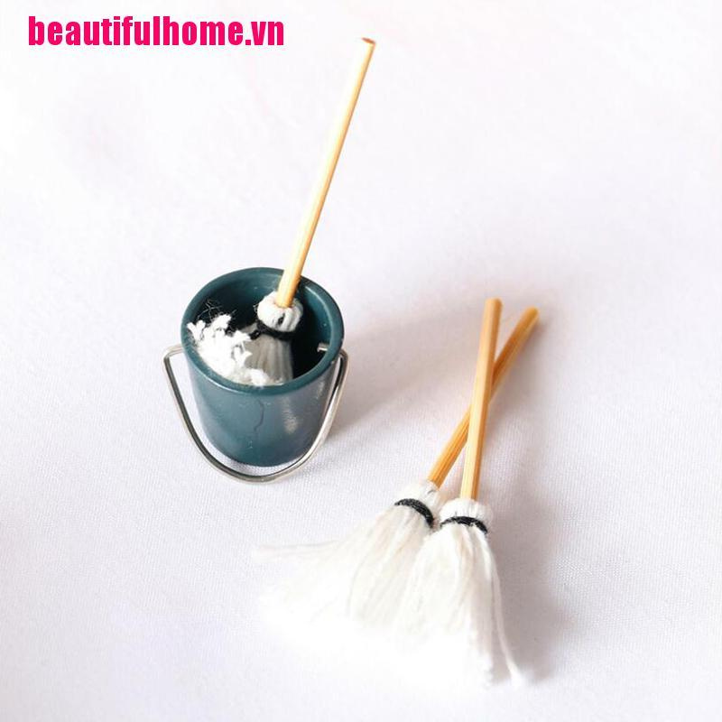 Xô Và Bàn Chải Mini Tỉ Lệ 1 / 12 Cho Búp Bê