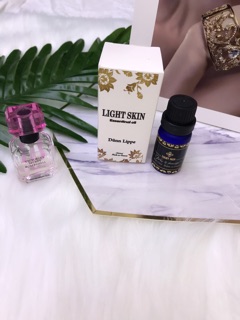 Serum thu nhỏ môi Pháp