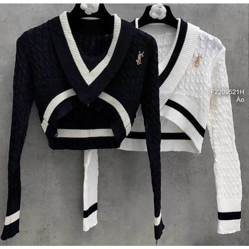 Áo len croptop dài tay cổ V viền màu vạt chẻ khoét bụng kiểu TT2209