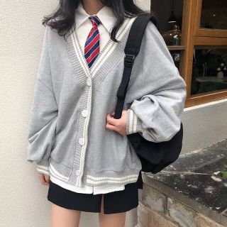 Áo len cardigan