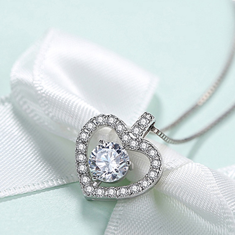 Dây Chuyền Mạ Bạc 925 Mặt Hình Trái Tim Đính Đá Zircon Đơn Giản Dễ Phối Đồ