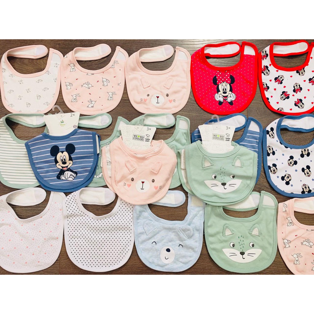 Yếm tròn Disney quai dính cotton mỏng 3M tới 24M ( màu ngẫu nhiên )