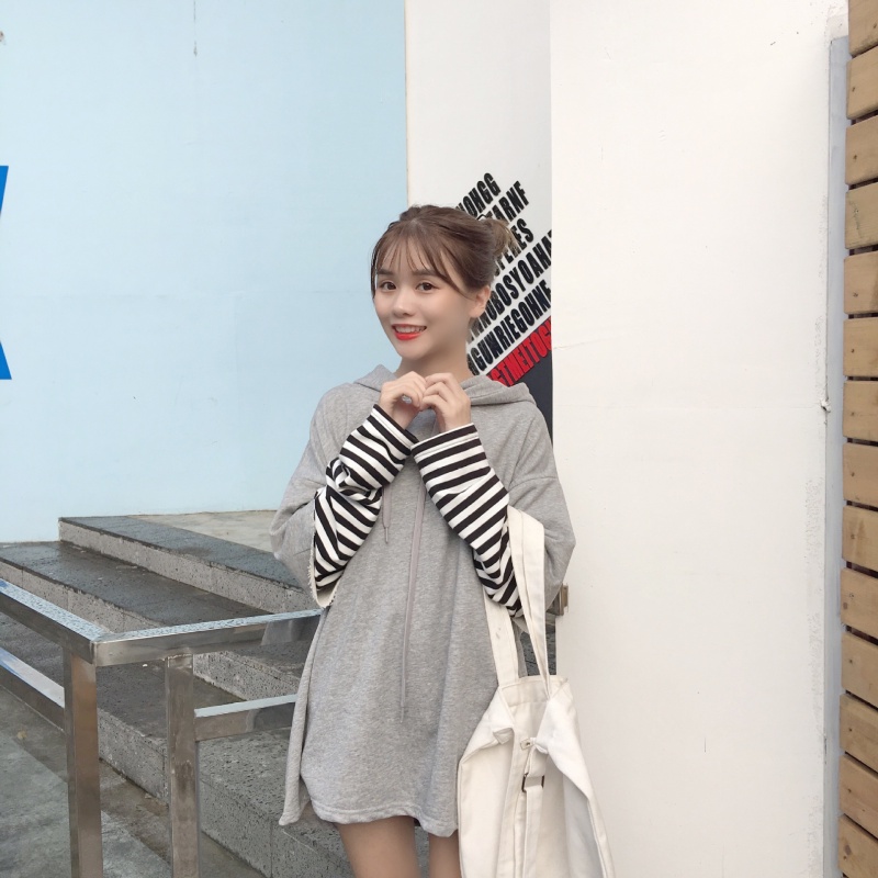 Áo hoodie dài tay in chữ phong cách Hàn Quốc