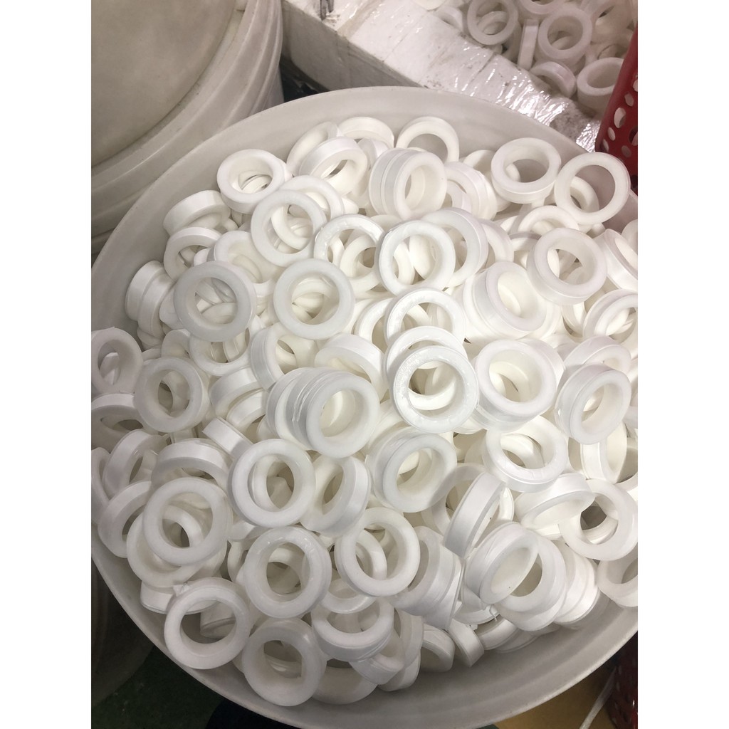 Hộp 200 Cuộn Băng Tan IRICO 10m - Cao Su Non 10m