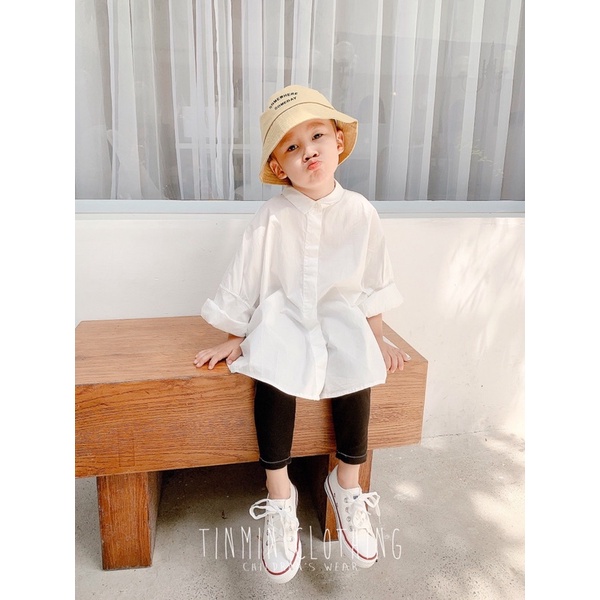 Áo sơ mi trắng cho bé form rộng style Korea