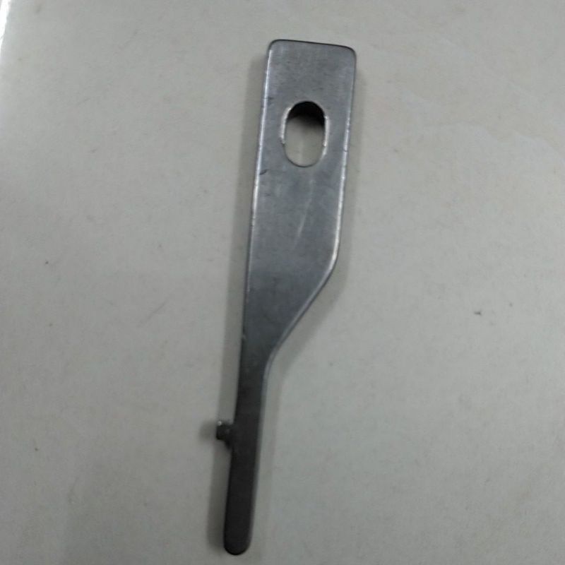 Càng đỡ ổ ( giữ ruột ổ) máy lập trình Zoje chính hãng