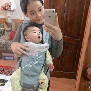 Địu ngồi cho bé yêu