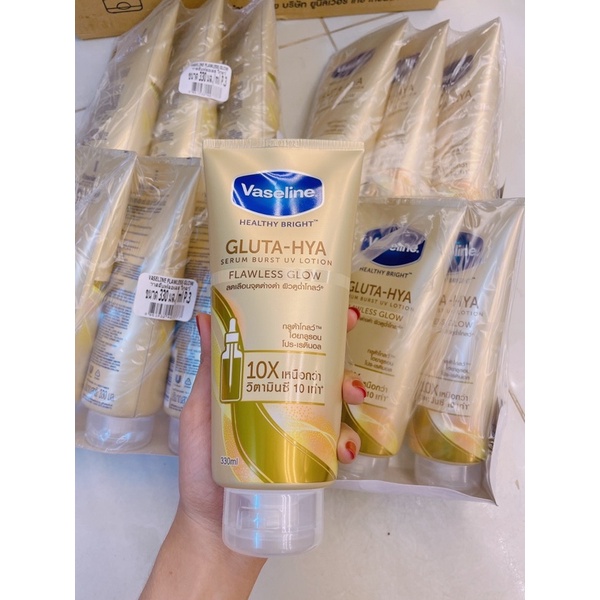 Dưỡng Thể VASELINE 10X SERUM GLUTA-HYA