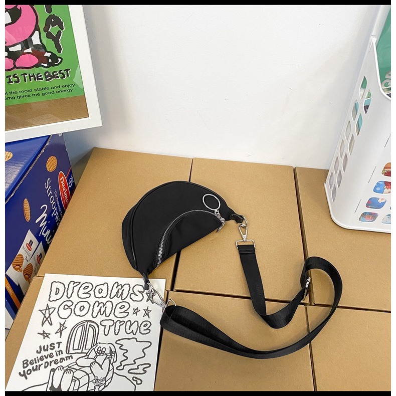 Túi đeo chéo nam nữ mini đựng điện thoại phong cách hàn quốc phối dây xích  ARTW TDC003