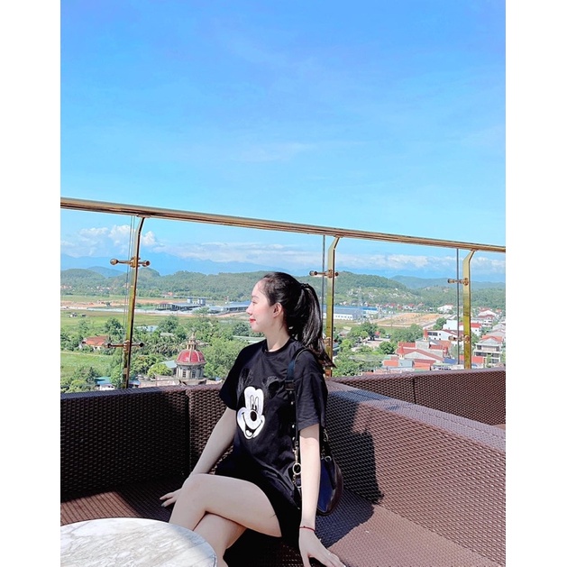 áo phông hình Mickey new tag chuẩn authentic.