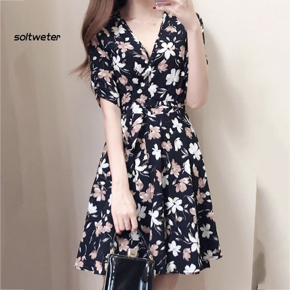 Đầm Tay Ngắn Cổ Chữ V In Hoa Thời Trang