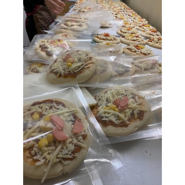 Combo 10 pizza mini size 14cm thơm ngon