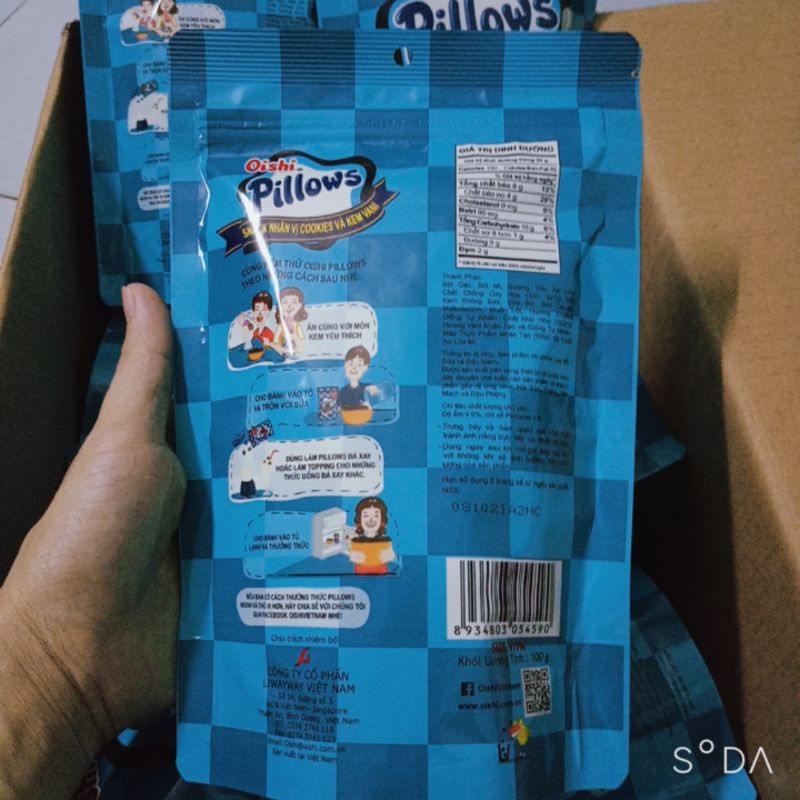 Bánh Snack Nhân Cookies và Kem Vani Oishi Pillows (85g)