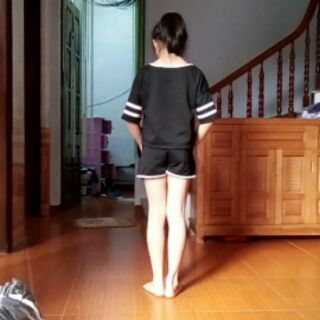 Bộ nữ thể thao croptop