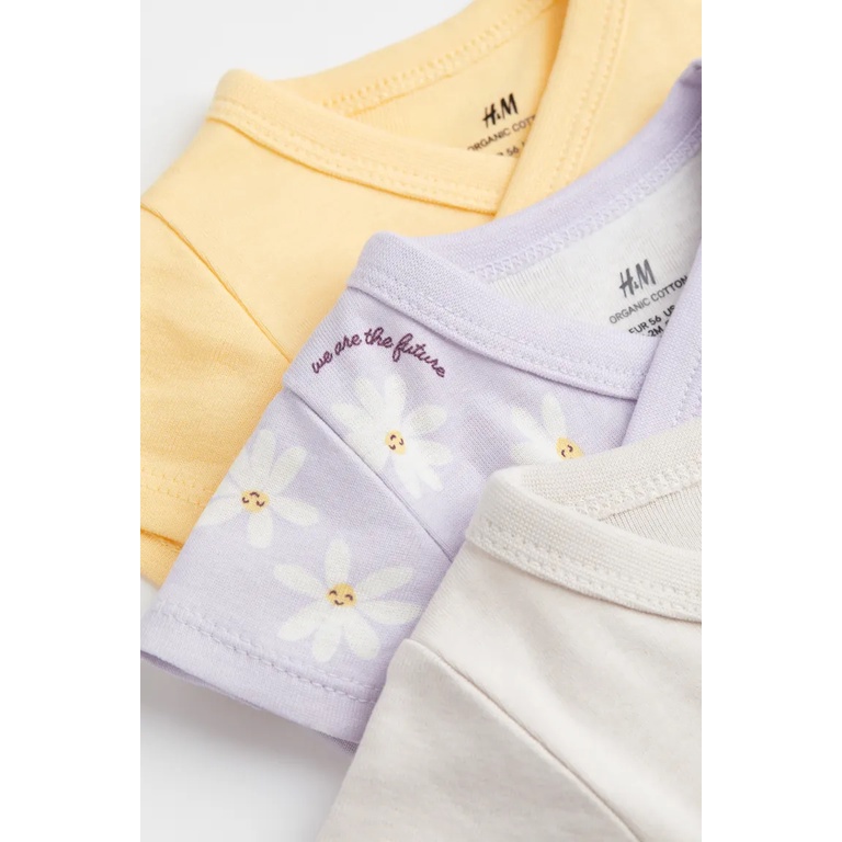 Set 3 chiếc Bodysuit tay ngắn cho bé