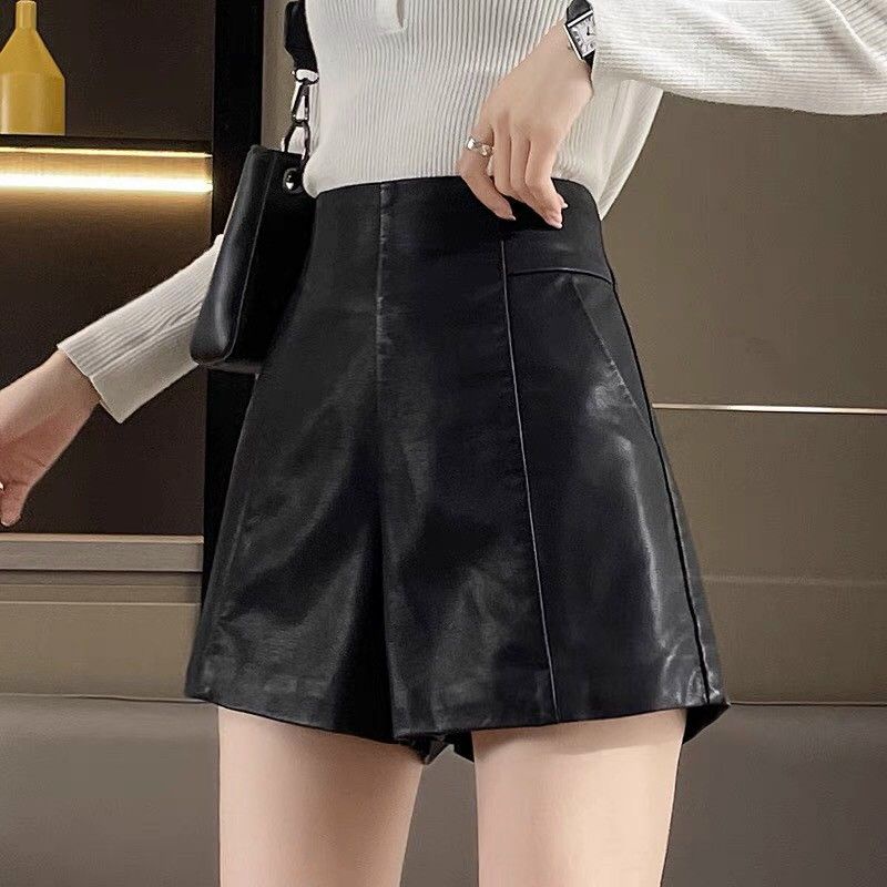 Quần short da cạp cao có túi dáng basic, quần đùi nữ ôm dáng siêu sang