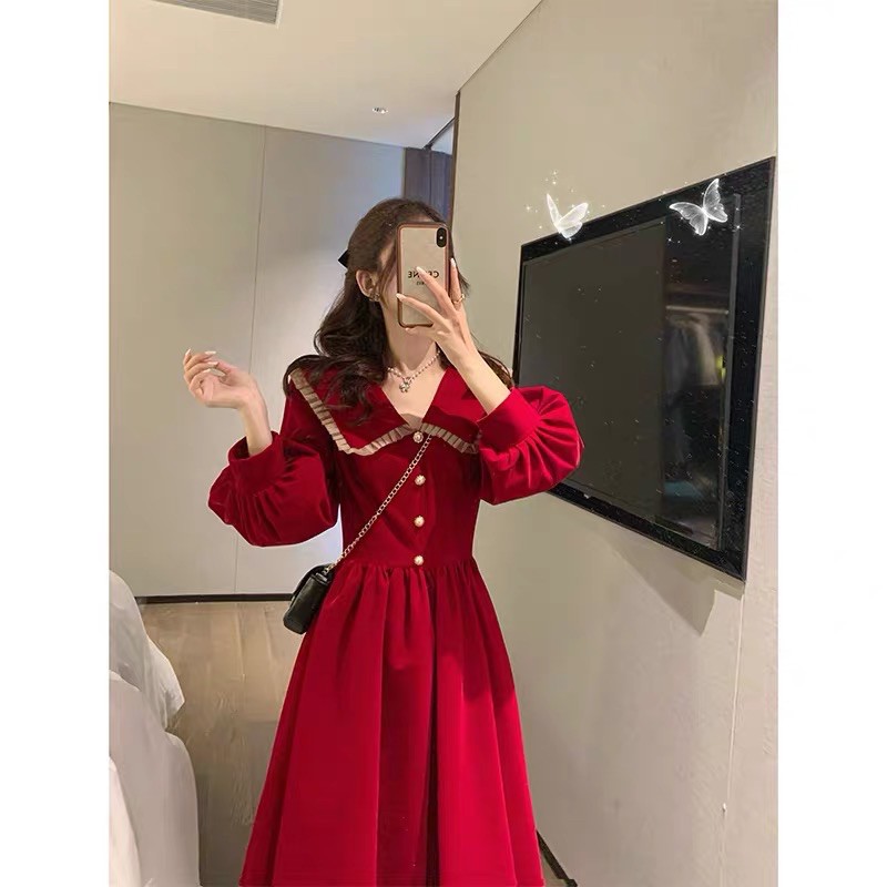 ĐẦM NHUNG ĐỎ BÂU LỚN VIỀN TRẮNG TÙNG VÁY XOÈ TAY PHỒNG