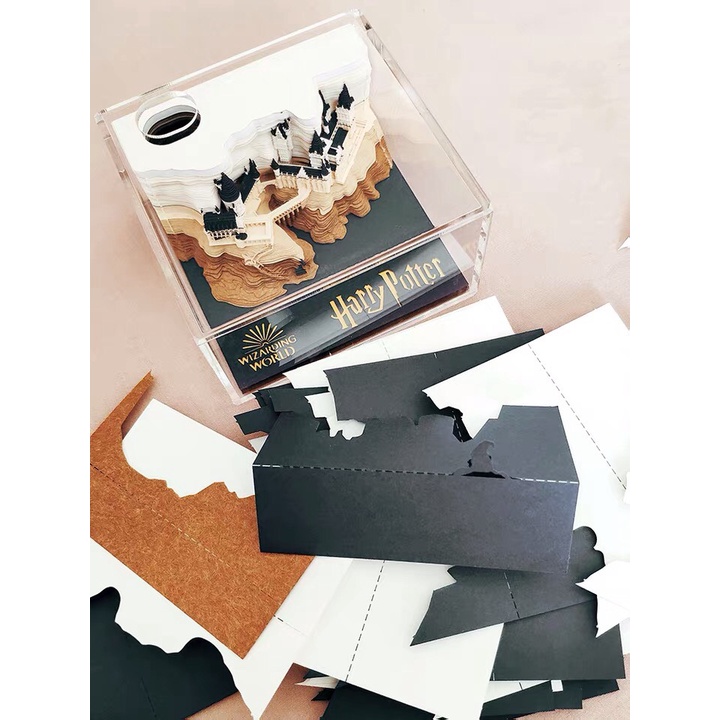 Giấy note mô hình lâu đài HARRY POTTER 3D bìa cứng sinh động 160 tờ tặng kèm đèn LED trang trí bàn học, bàn làm việc-Ráp