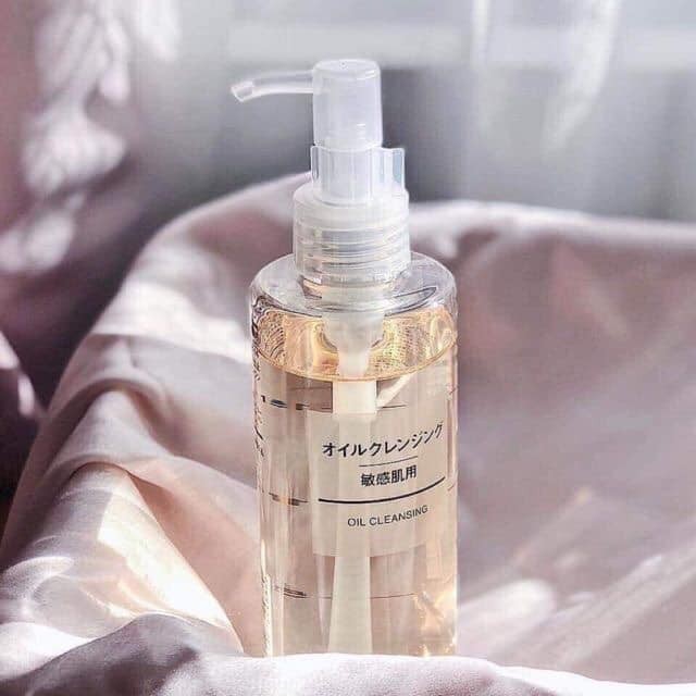 Dầu tẩy trang Muji Mild Oil Cleansing