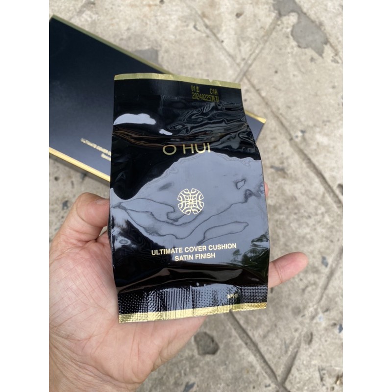 Siêu phẩm - Phấn nước Ohui Ultimate Cover Cushion Satin Finish SPF50+/ PA+++ | BigBuy360 - bigbuy360.vn
