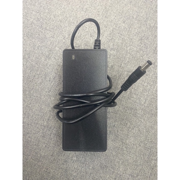 Nguồn Adapter máy chiếu becubee x1 - x2max - xtreme