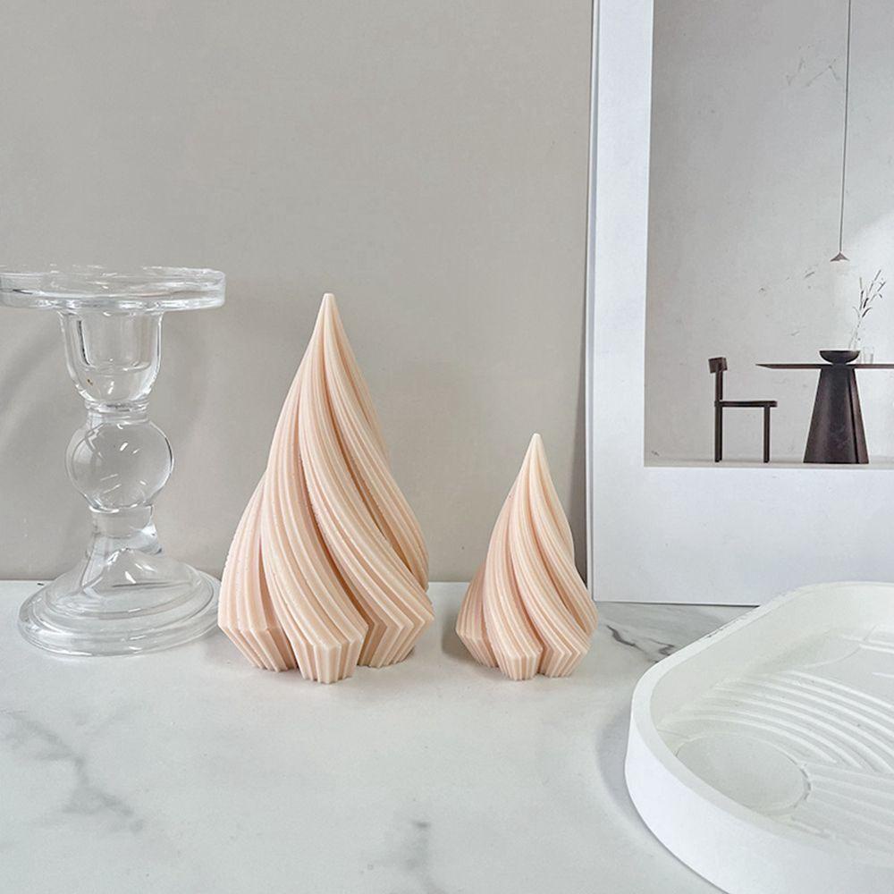 YIYU Khuôn Làm Nến Hình Cây Thông Giáng Sinh 3D