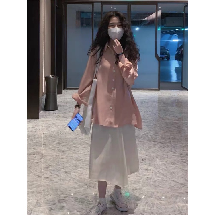 Áo sơ mi lụa mềm mại tay dài hồng pastel cho mùa hè năng động