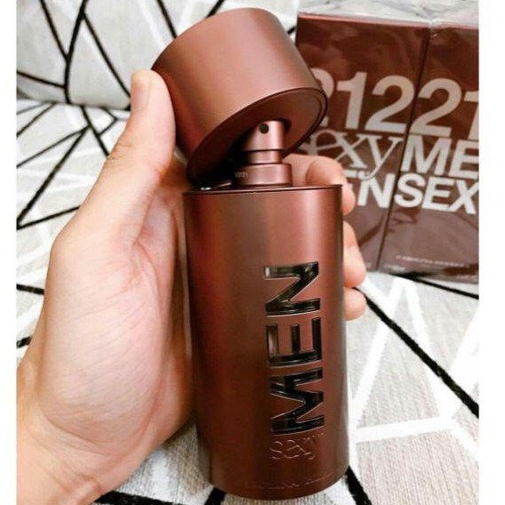 Nước Hoa Nam CAROLINA HERRERA 212 SEXY MEN EDT