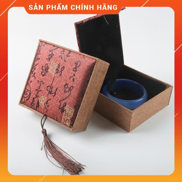 *giá tốt* Hộp lụa gỗ gấm nhung đỏ thuê chữ đựng trang sức sang trọng H018 - Trang Sức Phong Thủy