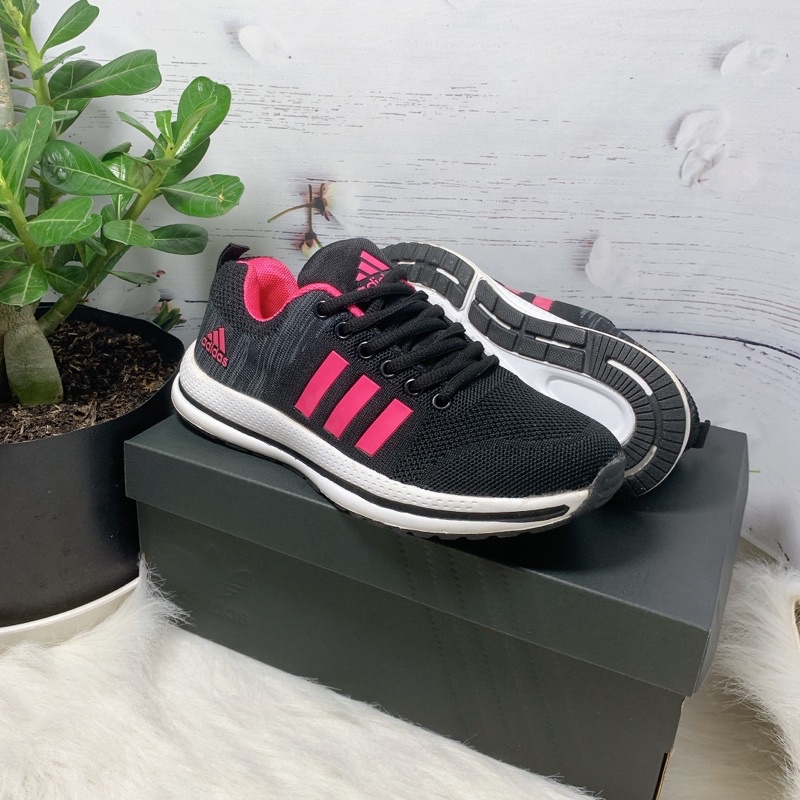 Giày thể thao nữ êm nhẹ 469