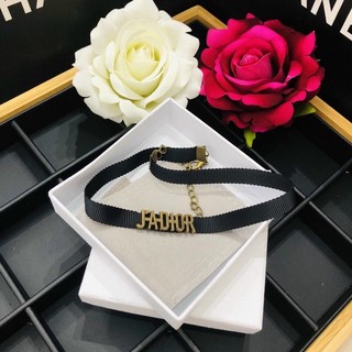 CHOCKER , vòng đeo cổ