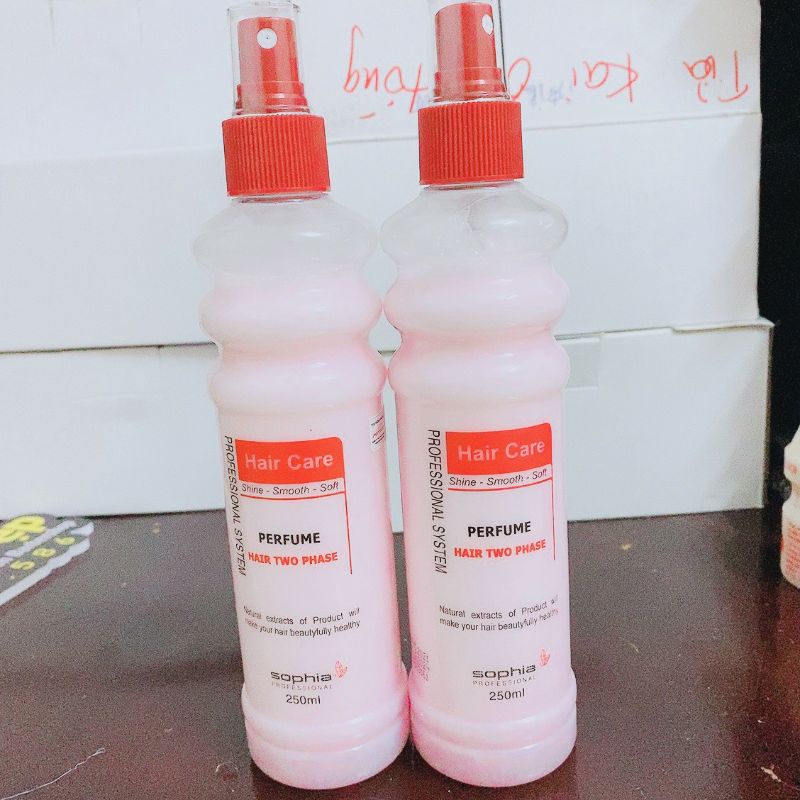 Xịt dưỡng Sophia phục hồi tóc hư nát kho xơ 250ml Hair Care Perfum