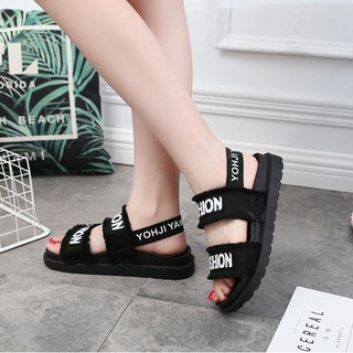 Dép sandal nữ quai ngang B018