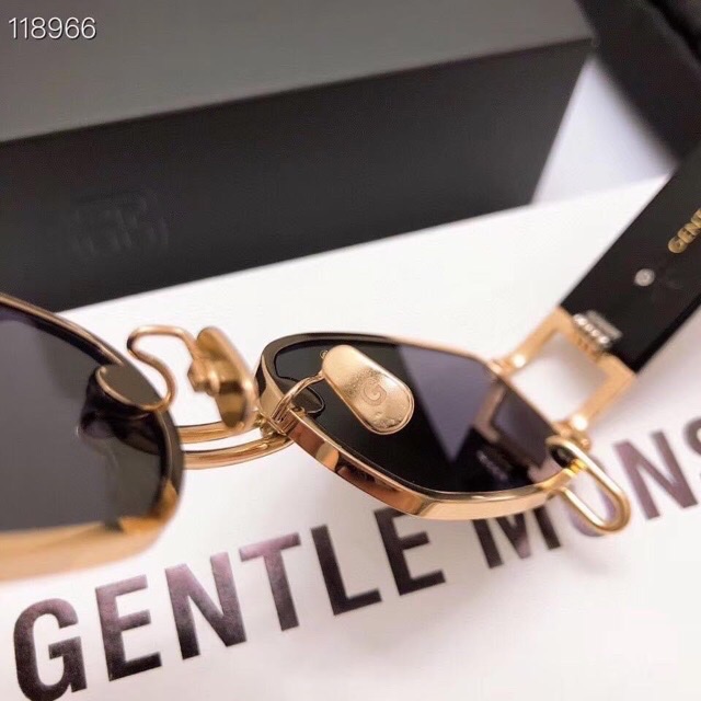 Kính Mát Thời Trang GENTLE MONSTER SOUTHSIDE