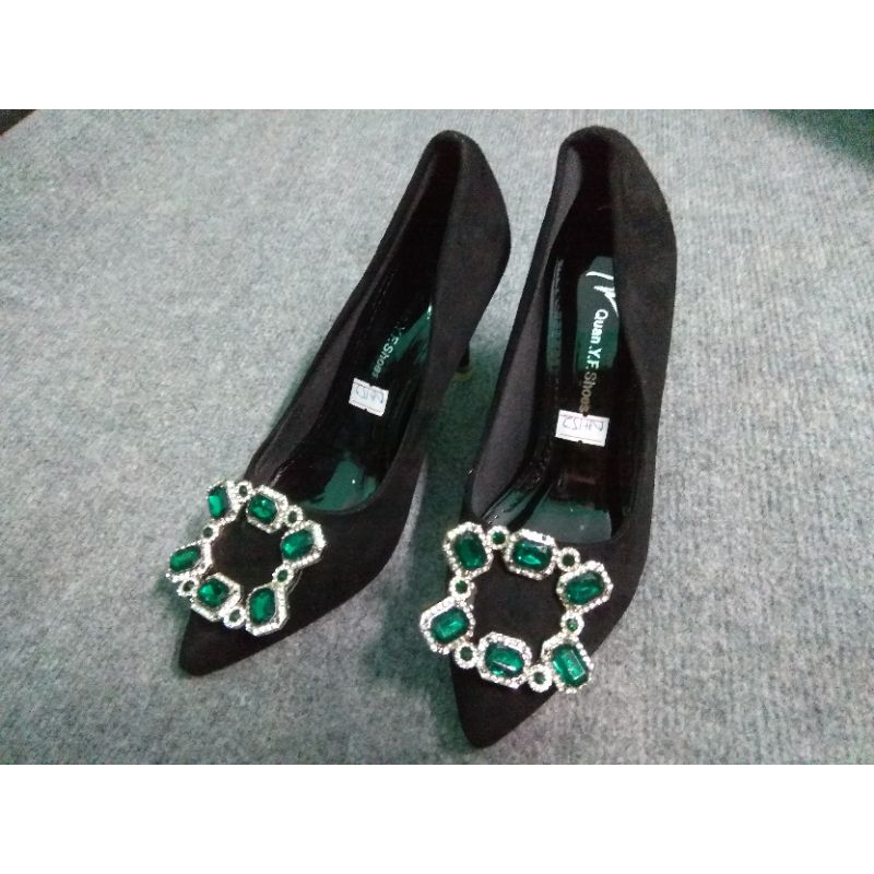 Giày cao gót da lộn size 35