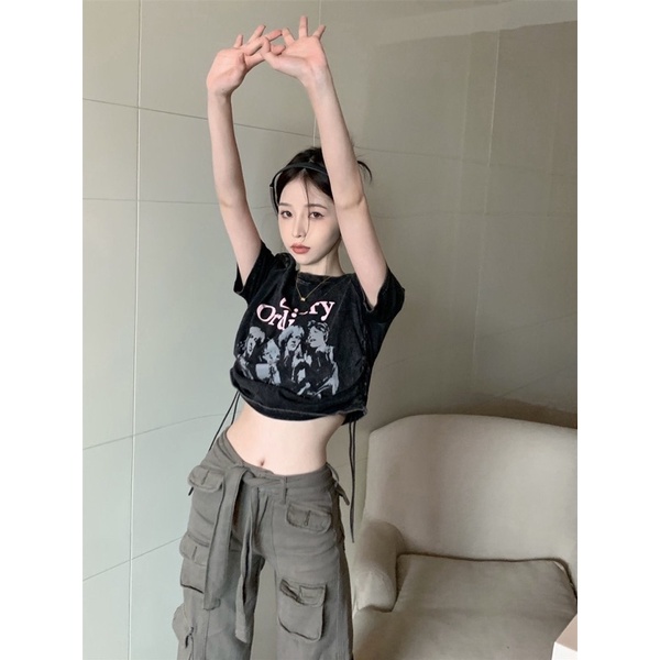 Áo Croptop Màu Đen Phối Dây Rút Phong Cách Ullzang