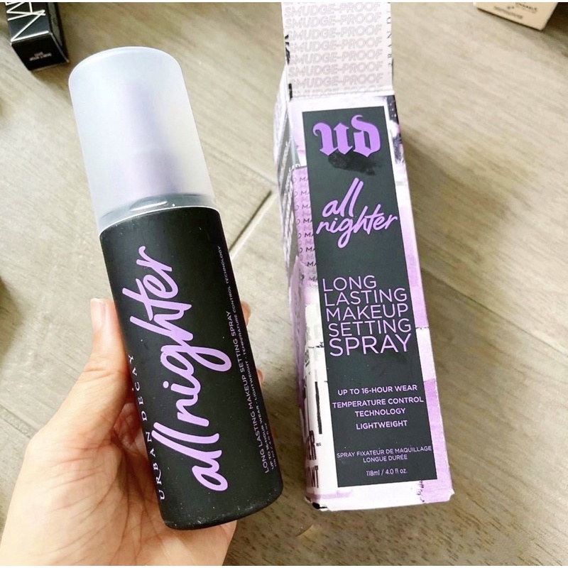 Xịt khoá Makeup Urban Decay All Nighter Makeup Setting Spray