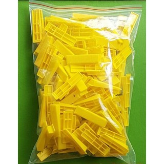 Nêm Lát Gạch Bằng Nhựa PP Zin 100% Màu Vàng (95 chiếc)