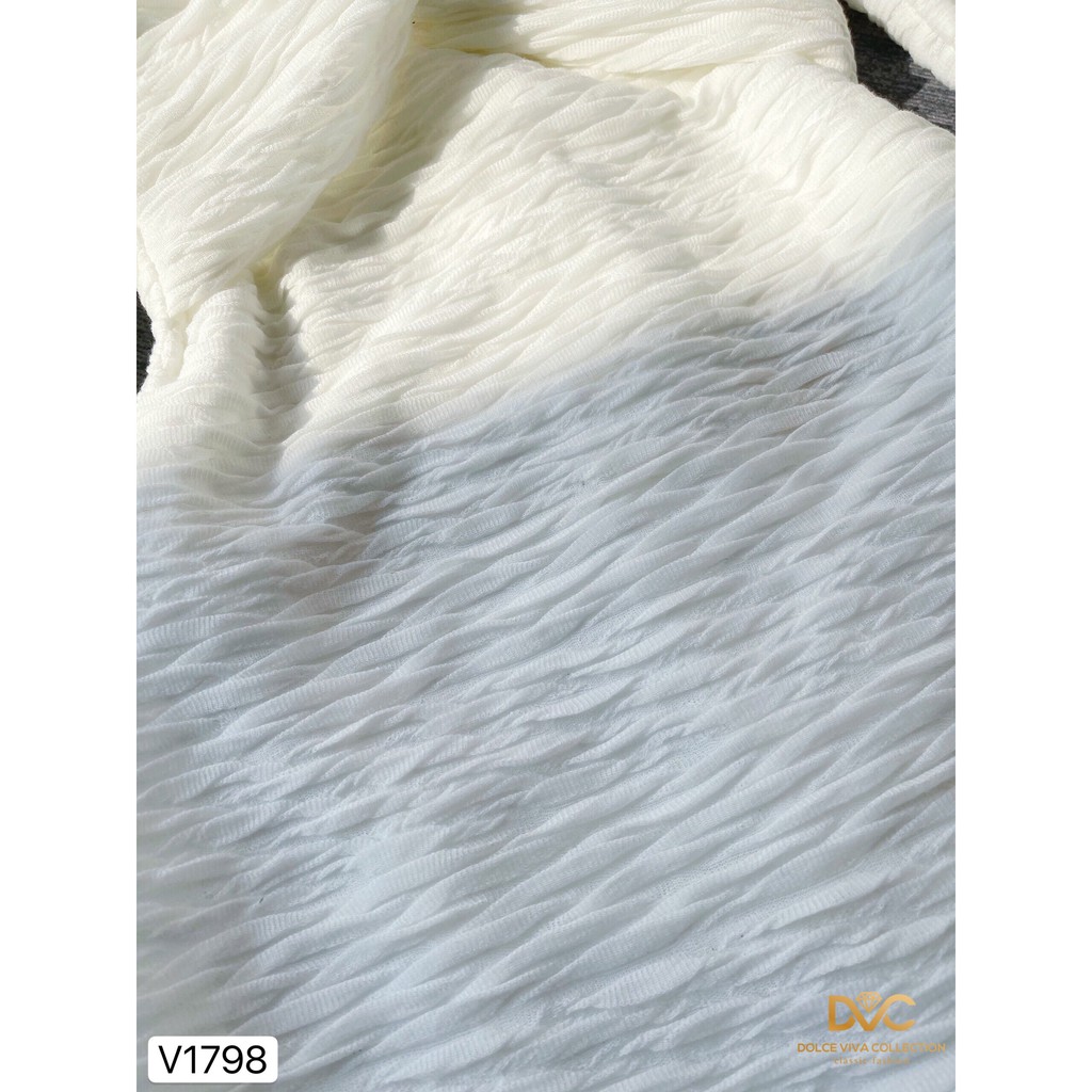 Váy trắng trễ vai xoắn ngực V1798 - Đẹp Shop DVC (Kèm ảnh thật trải sàn do shop tự chụp)