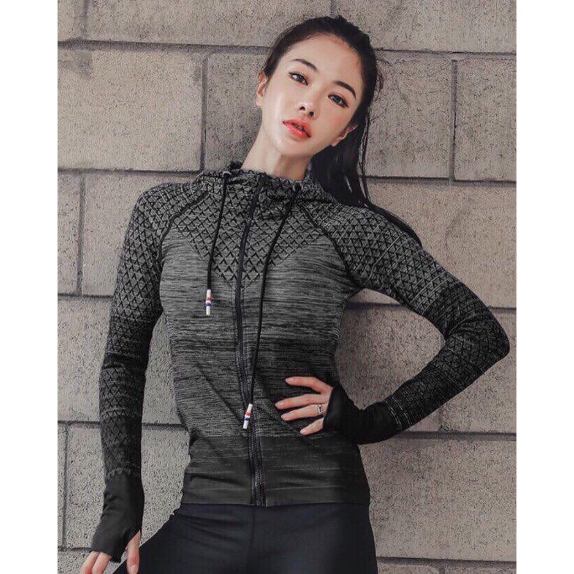 áo khoác thể thao nữ HOT