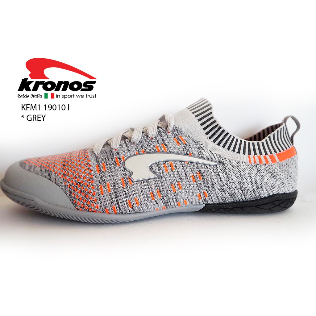 kronos futsal shoes