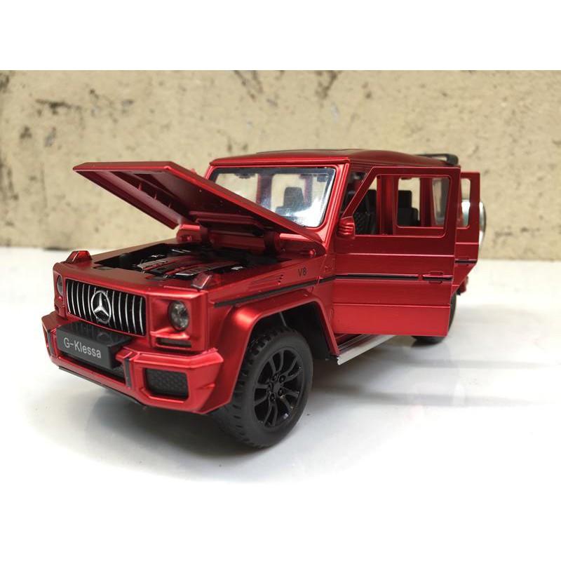 Mô hình xe ô tô Mercedes G63 Klessa 1:32