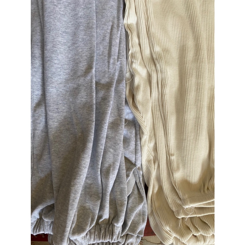 Quần jogger nỉ nữ ống rộng pass 2hand màu kem