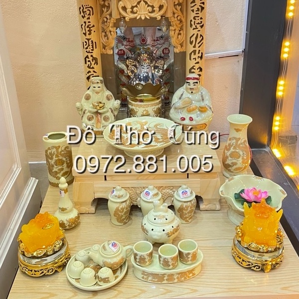 Bộ đồ thờ thần tài màu vàng ánh kim